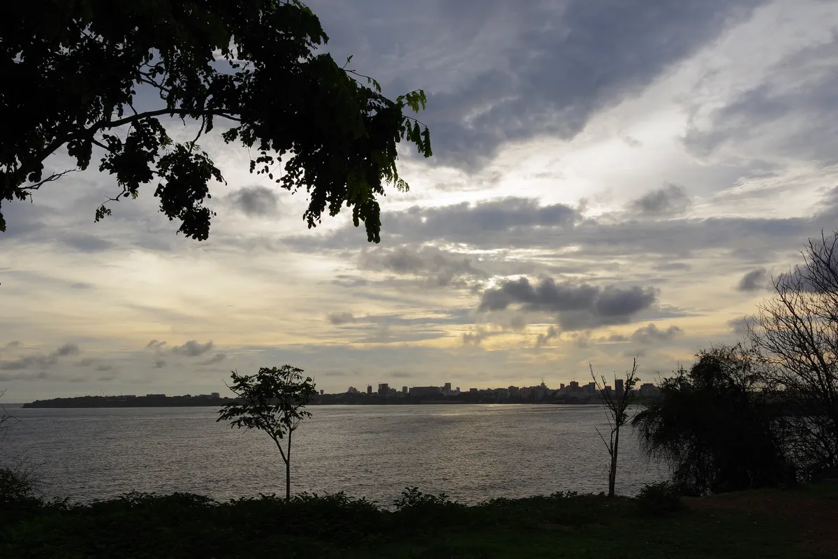 Vue de Dakar depuis Gorée